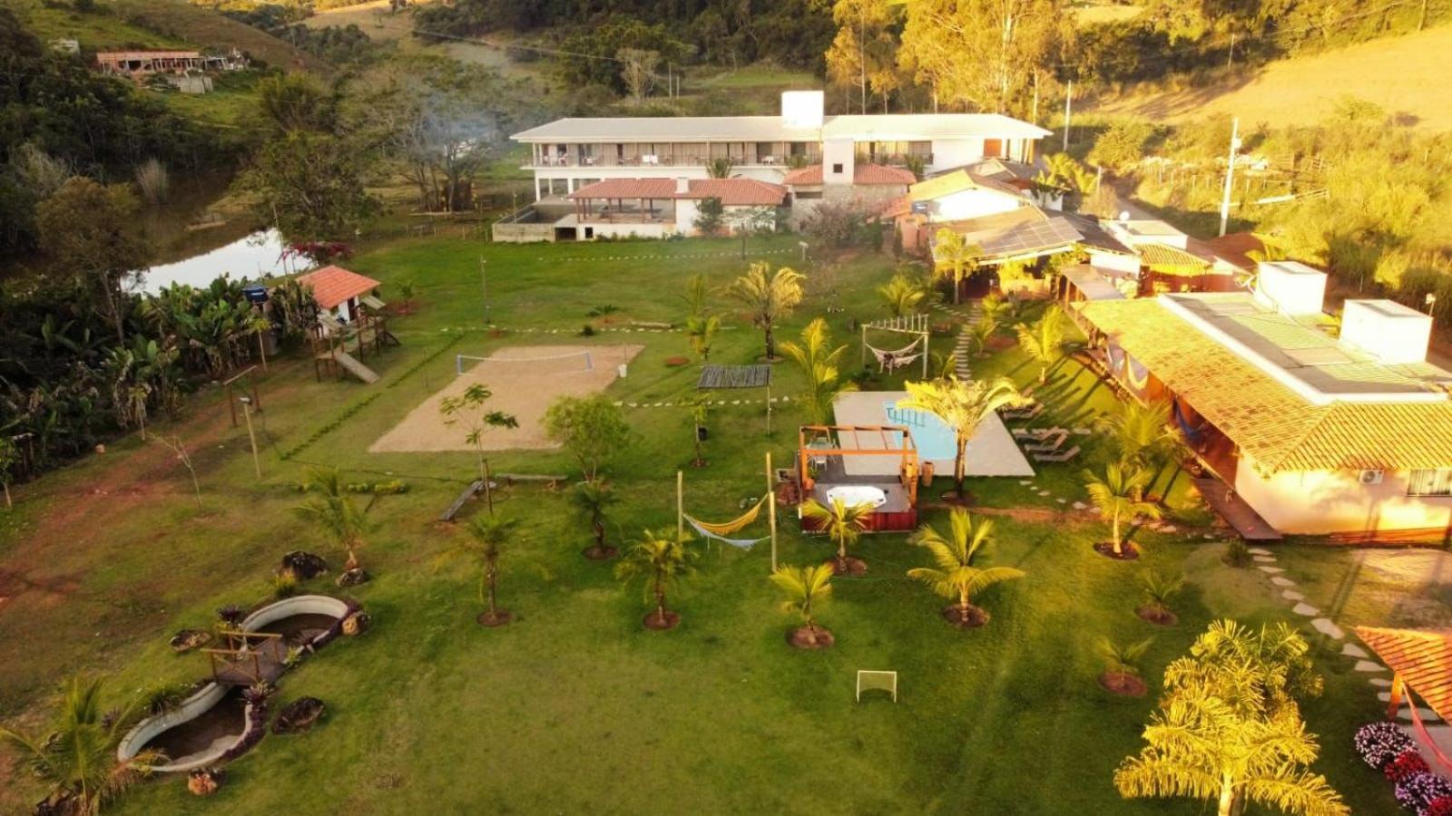 Paraíso A Da Dona Perpetua Pensión